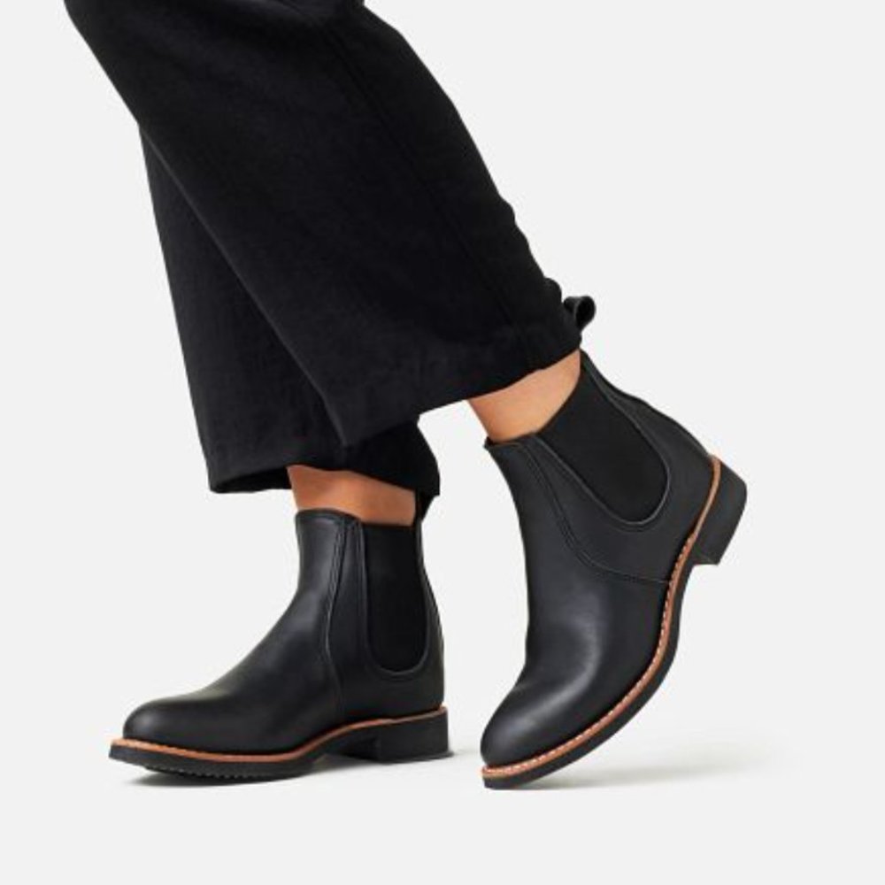 REDWING 6-INCH CHELSEA BOOT